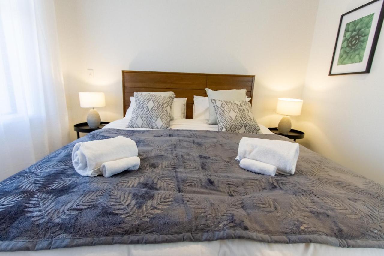 Appartamento A Touch Of Luxury In Chch Cbd Christchurch Esterno foto
